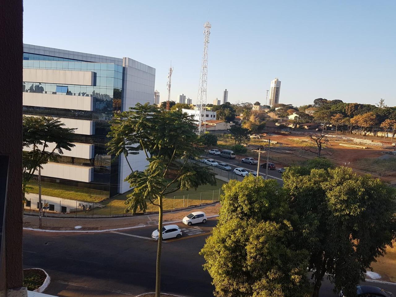 Charmoso Studio/Flat Mobiliado Para Temporada Goiania Bagian luar foto